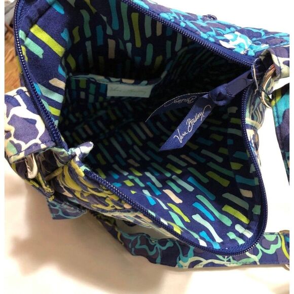 Vera Bradley Crossbody Purse Blue with Green Silver Tone Hardware - Picture 5 of 14